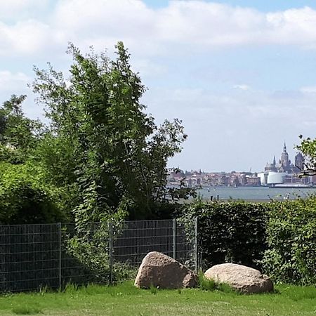 Rosmarin-Am-Sund Lägenhet Altefähr Exteriör bild